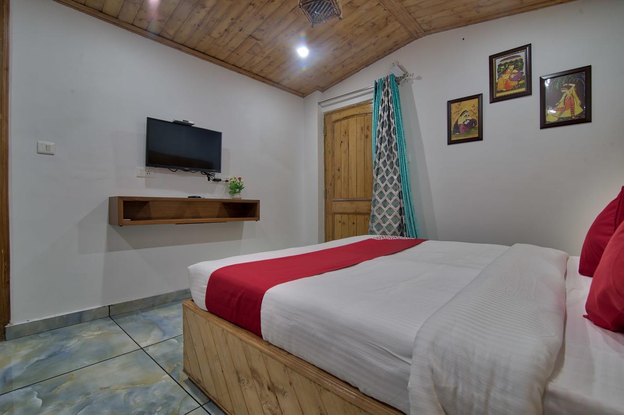 Oyo 13755 Woodstock Inn Далхаузи Экстерьер фото
